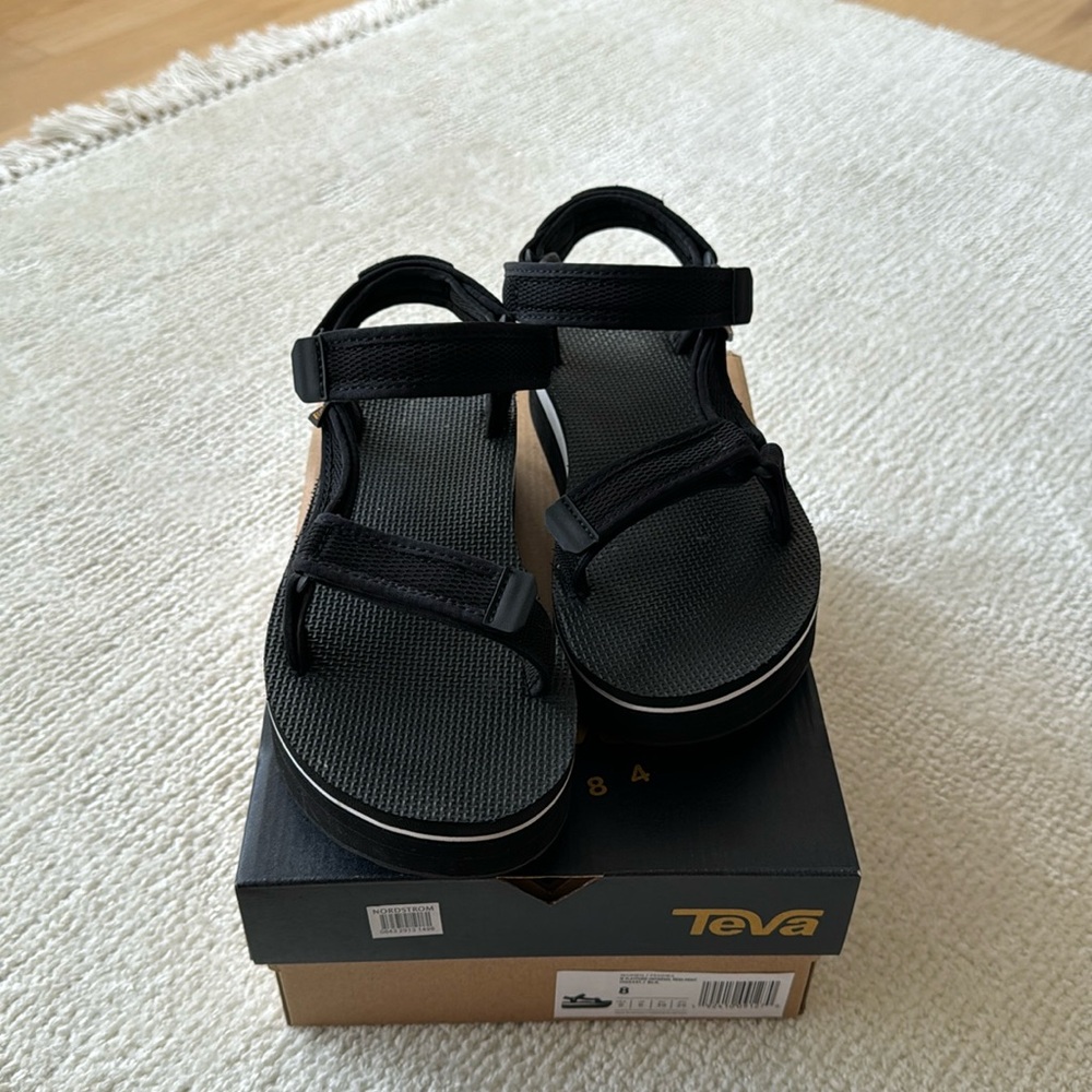 Teva Flatform Universal Mesh Print